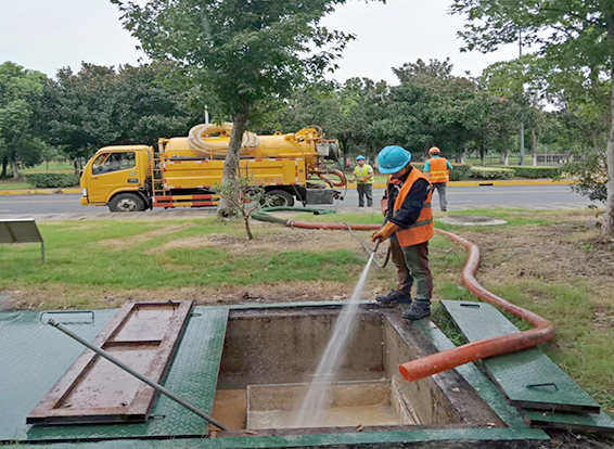 新田化油池清理